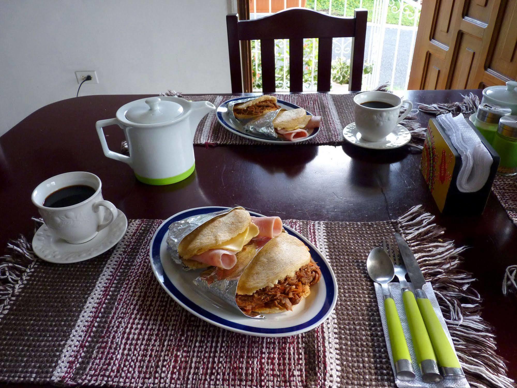Autana Bed & Breakfast Boquete Buitenkant foto